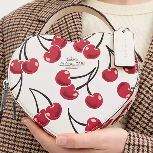 Coach NWT heart Crossbody bag with cherry print - Picture 9 of 11